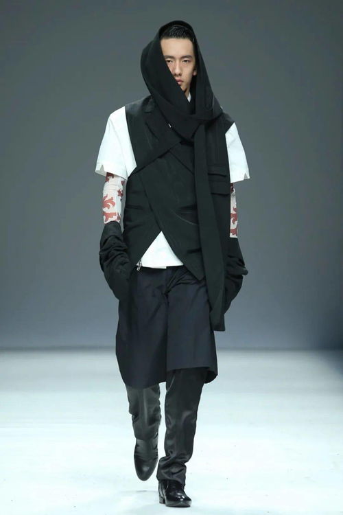 北服2021中国国际大学生时装周 新生代设计师箱包作品惊艳亮相