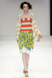 2011春夏女装与箱包趋势 非洲元素的时尚回归